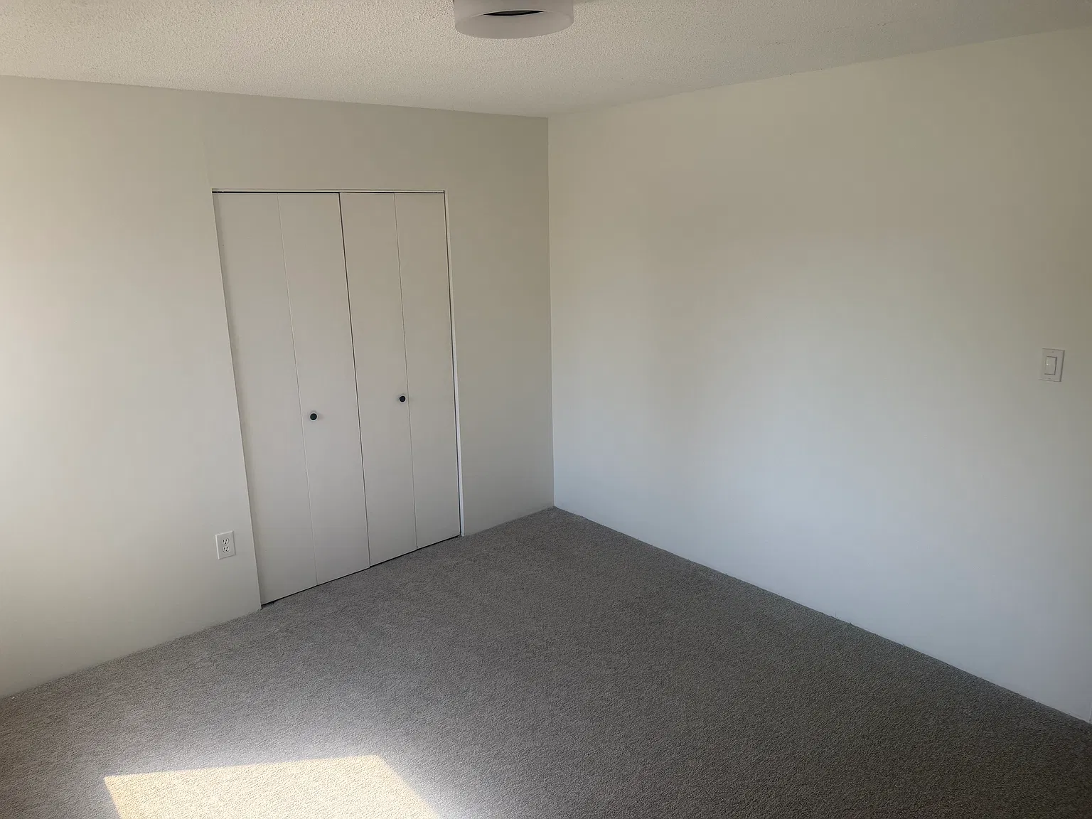 Casa Del Mar Apartments — Photo 4