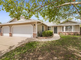 1582 Trumpet Dr, Redding, CA 96003