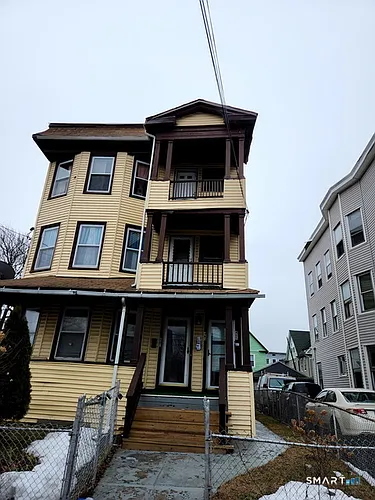 463 Logan St #2 Photo 1