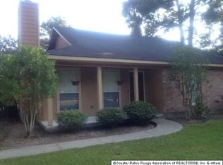 10985 S Lakeside Dr, Denham Springs, LA 70726
