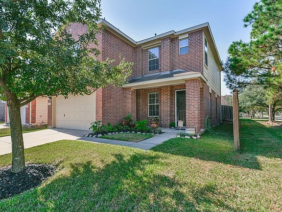 2nd image of 21131 Tanner Woods Ln