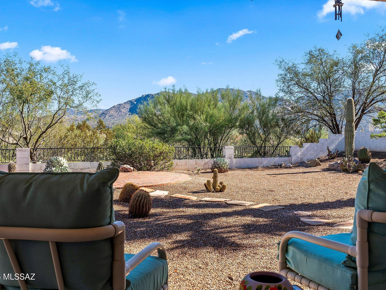 36965 S Stoney Cliff Dr