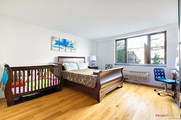 Sold by Modern Spaces | media 4