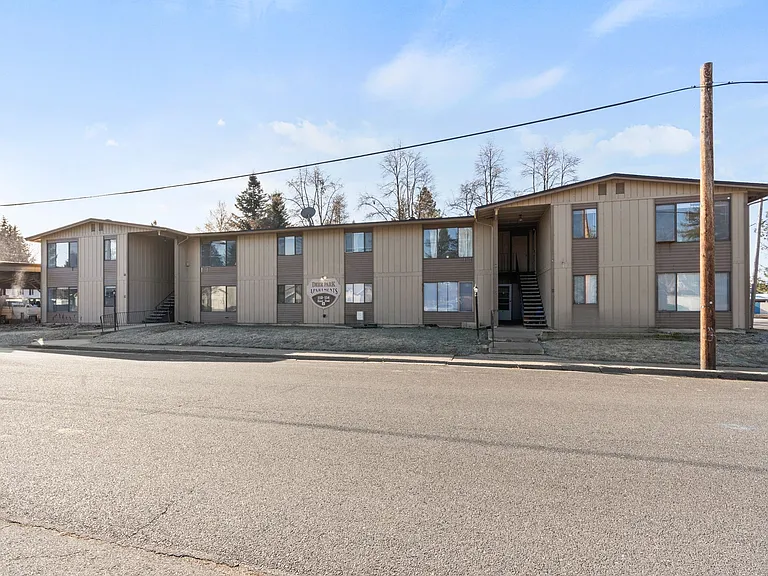 The Deer Park Apartments! — Photo 6