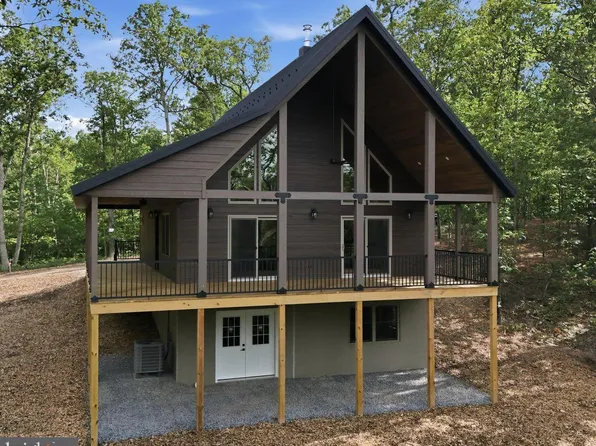 45 Lincoln Trl, Berkeley Springs, WV 25411