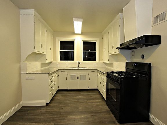 2nd image of 4105 E Balch Ave