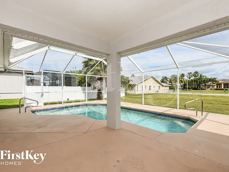 4829 SW 24th Ave — Photo 15