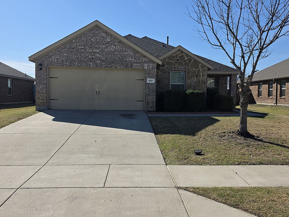 1st image of 237 Thoroughbred St