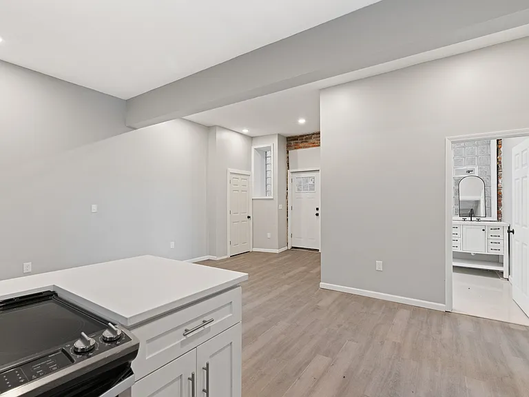 928 Morningside Ave #1 — Photo 5