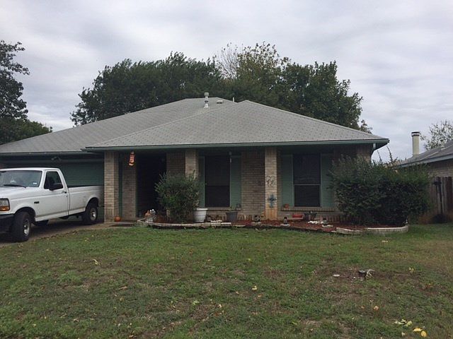 1st image of 614 Eaglecreek Dr
