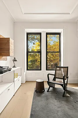 Rented by Compass | media 13