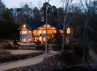 139 Lake Pines Cir, Jackson, GA 30233