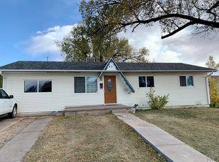 42 Dundee Ln, Pueblo, CO 81001