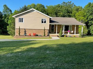 273 Drowning Creek Rd, Crossville, TN 38571