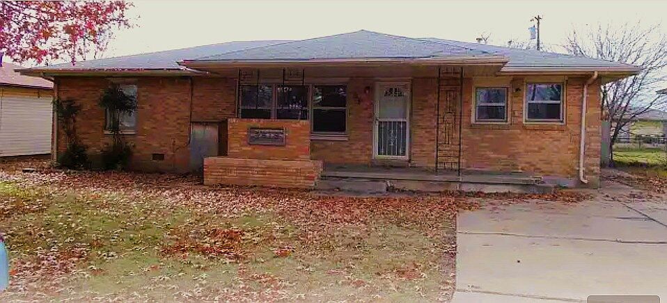 1st image of 2618 NW Lindy Ave