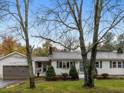 90 Dunstable Rd, North Chelmsford, MA, 01863