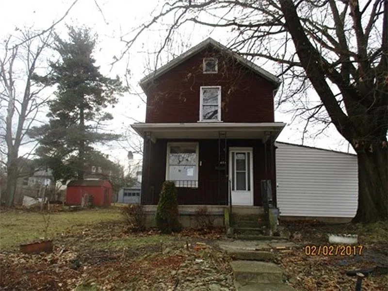 624 Ridge Ave photo 1