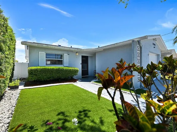 5106 Blue Heron Dr, New Port Richey, FL 34652