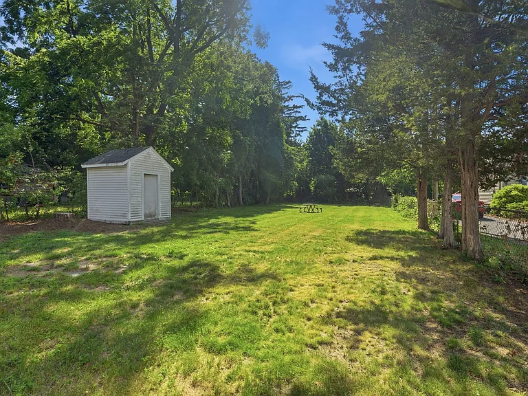 74 Price St — Photo 20