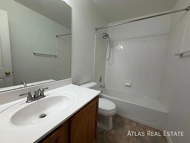 37 W Camino Rancho Palomas — Photo 11
