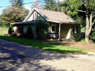 2403 Spade Rd, Uniontown, OH 44685