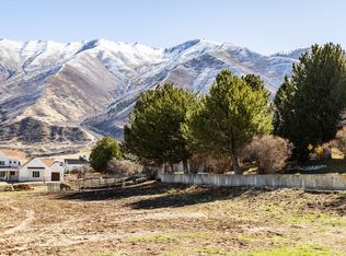 120 E Magnolia Ln, Mapleton, UT 84664