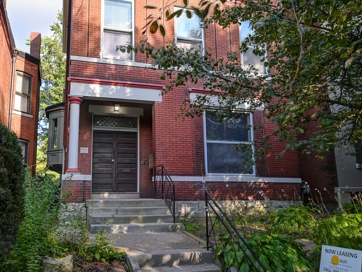 4 bed, 1327 sqft, $1,399 — Photo 1
