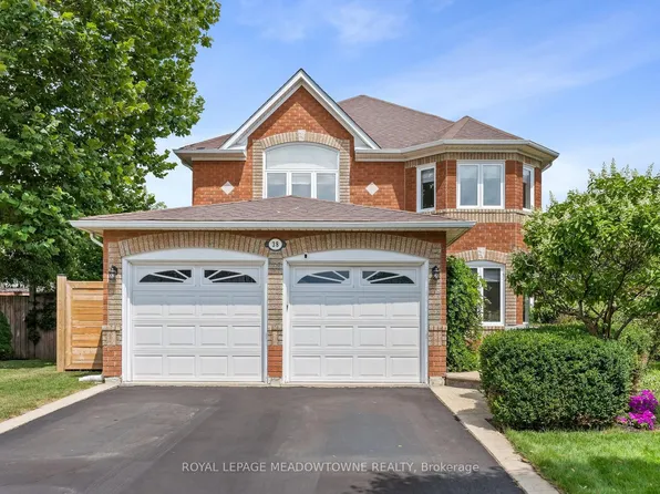 38 Chester Cres, Halton Hills, ON L7G 5W5