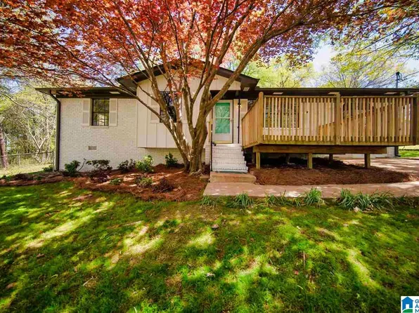 2401 Debbie Dr, Birmingham, AL 35215