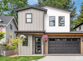 1829 4th St #A, Kirkland, WA 98033