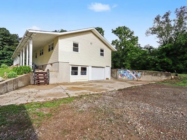 30825 Longnecker Rd, Leonidas, MI 49066