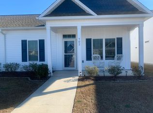 702 Pirates Landing Dr #702, Beaufort, NC 28516