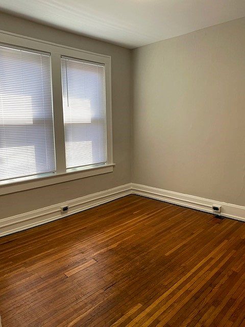 The Triad E 2nd Bedroom