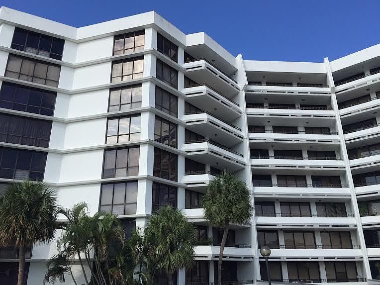 1st image of 13951 Kendale Lakes Cir #904A
