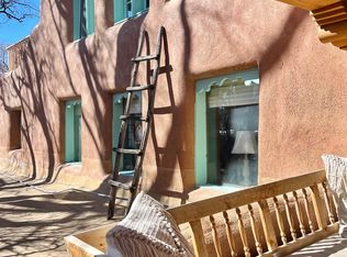 8 Placita Vieja #2, Ranchos De Taos, NM 87557