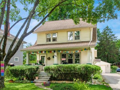 879 College Ave, Columbus, OH, 43209