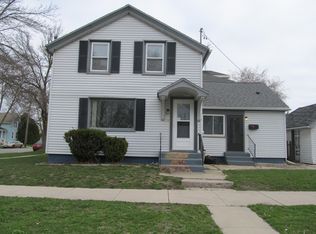 1034 Huron Ave, Sheboygan, WI 53081