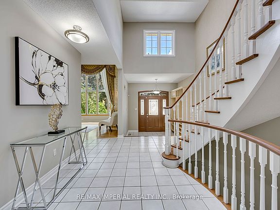 5th image of 5859 Riverside Pl