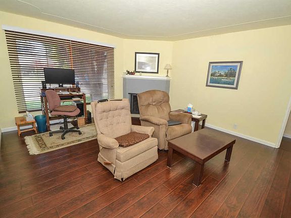3rd image of 3803 Arden Dr S
