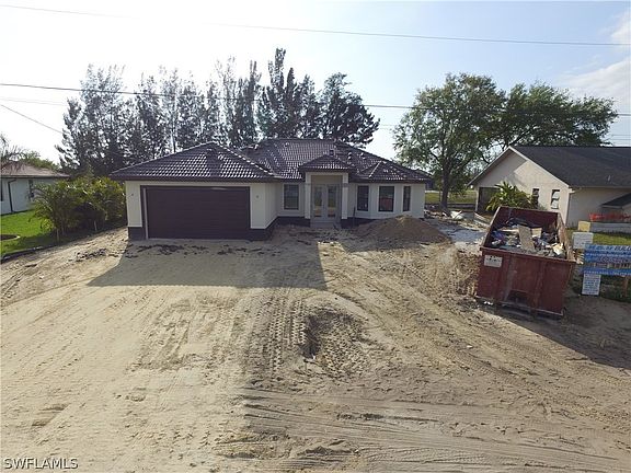 3rd image of 2514 SW 14th Place Cpe