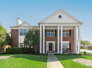 2100 Lansdown Dr, Carrollton, TX 75010