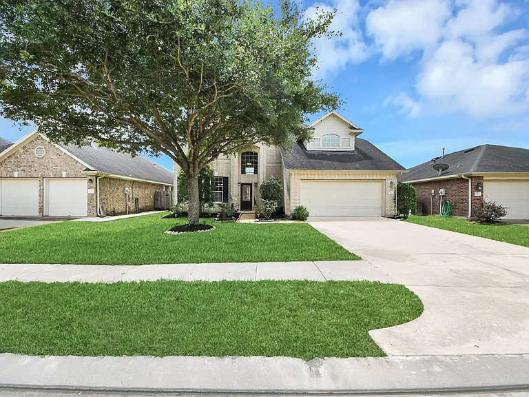 4 Palmdale Ln — Photo 4