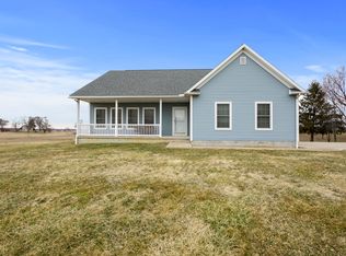 8727 Willow Rd, Burbank, OH 44214