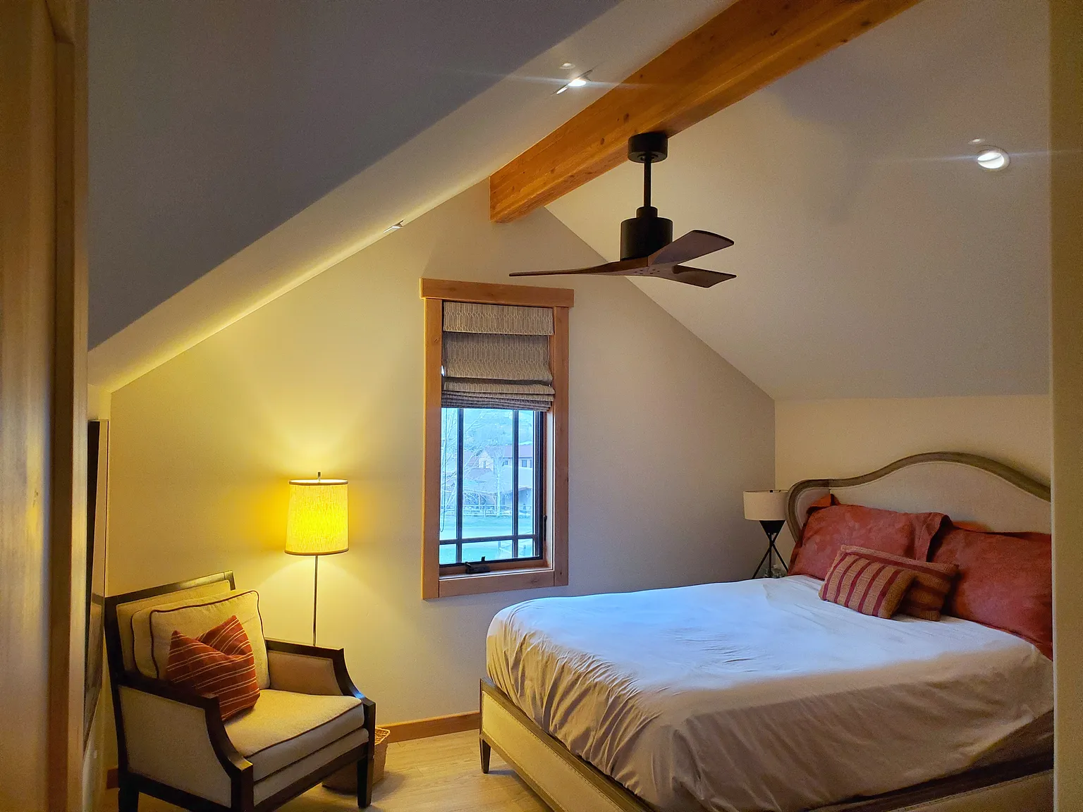 1 bed, 800 sqft, $2,800 — Photo 2