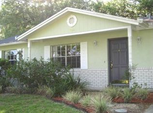 323 Tall Pine Ln, Sanford, FL 32773