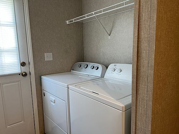 2nd image of 2619 Rebecca Ln #74