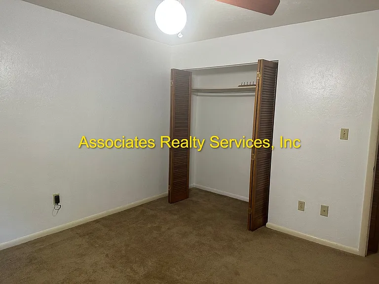 119 SW 75th Ter — Photo 6