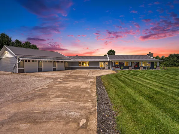 3885 Holton Rd, Muskegon, MI 49445