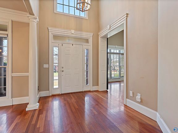 4th image of 232 Dove Hollow Dr