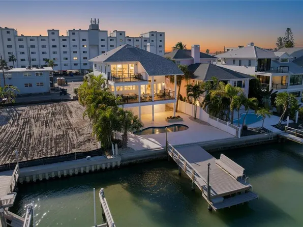 8485 Blind Pass Dr, Treasure Island, FL 33706